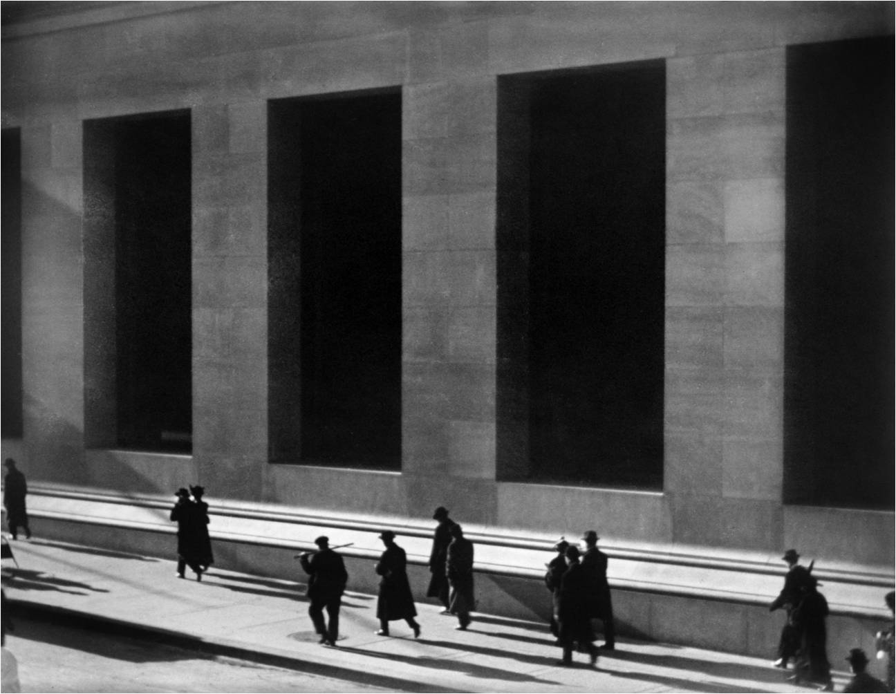 Paul Strand Wall Street 1915