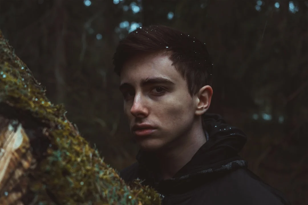 Environmental Portrait Photography: Techniques for Subject and Setting ...