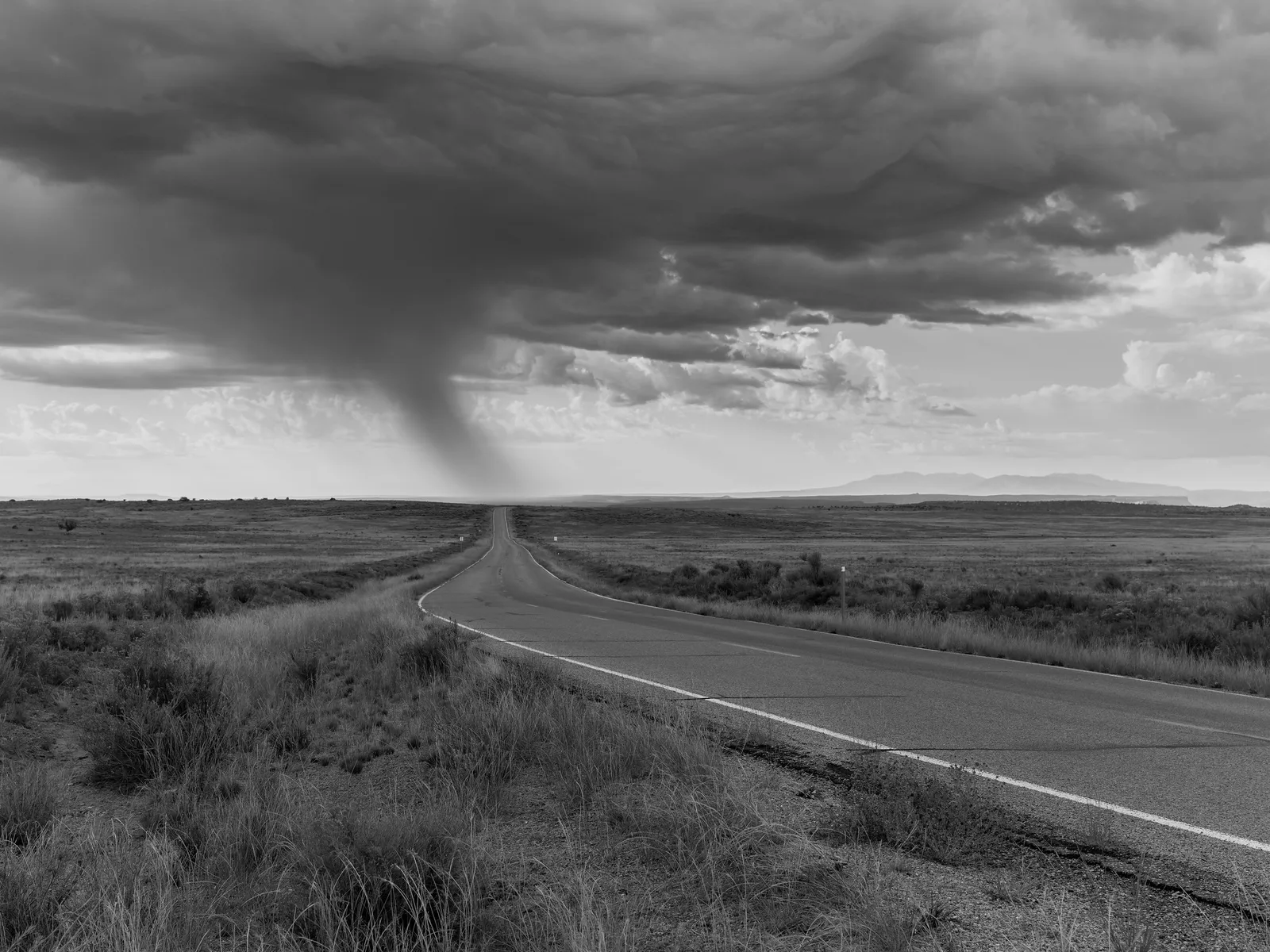 Vanishing Point Photography: A Beginner's Guide